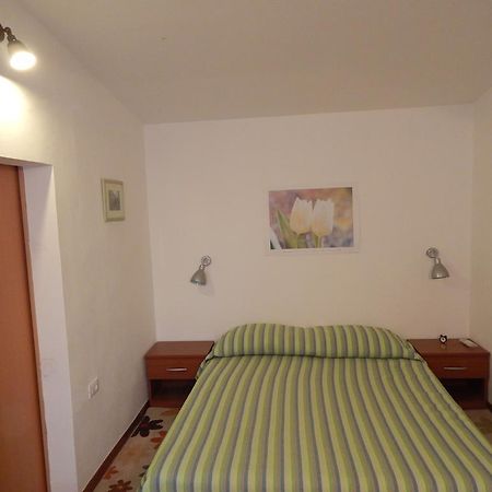 Apartment Tomato Pula Rum bild