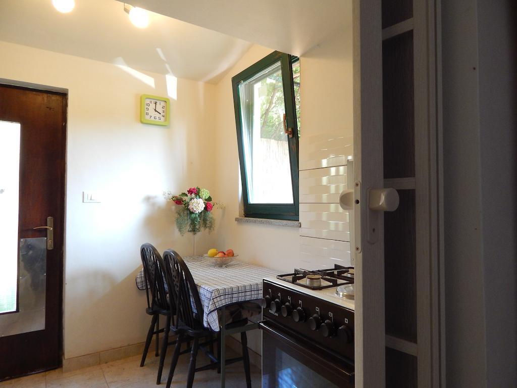 Apartment Tomato Pula Rum bild
